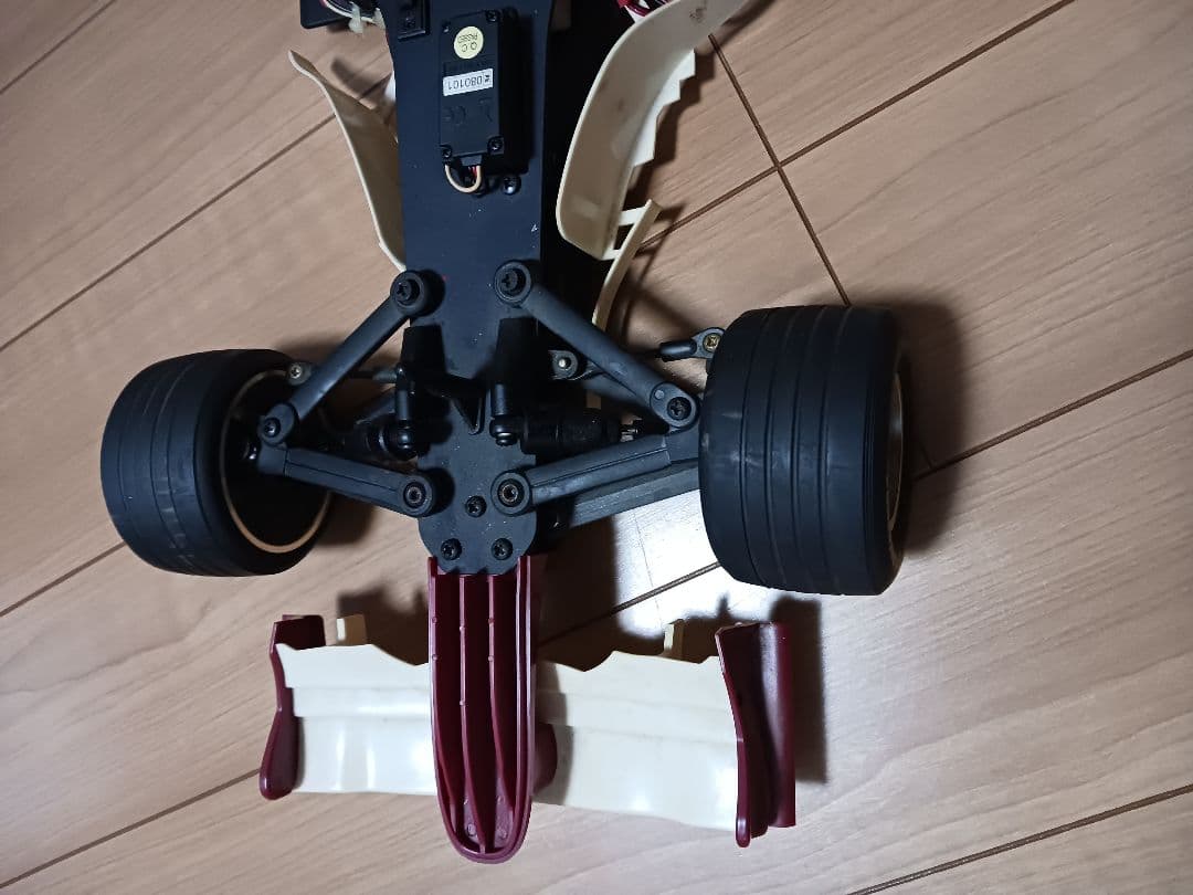 ディアゴスティーニ　フェラーリ　 エンジン ラジコンカー