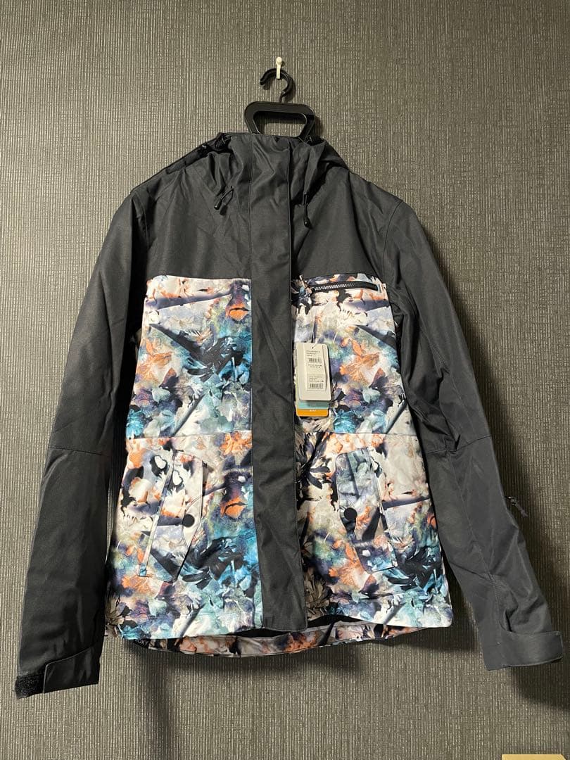 【新品未使用】ROXY スノボウェア Mサイズ 上下セット