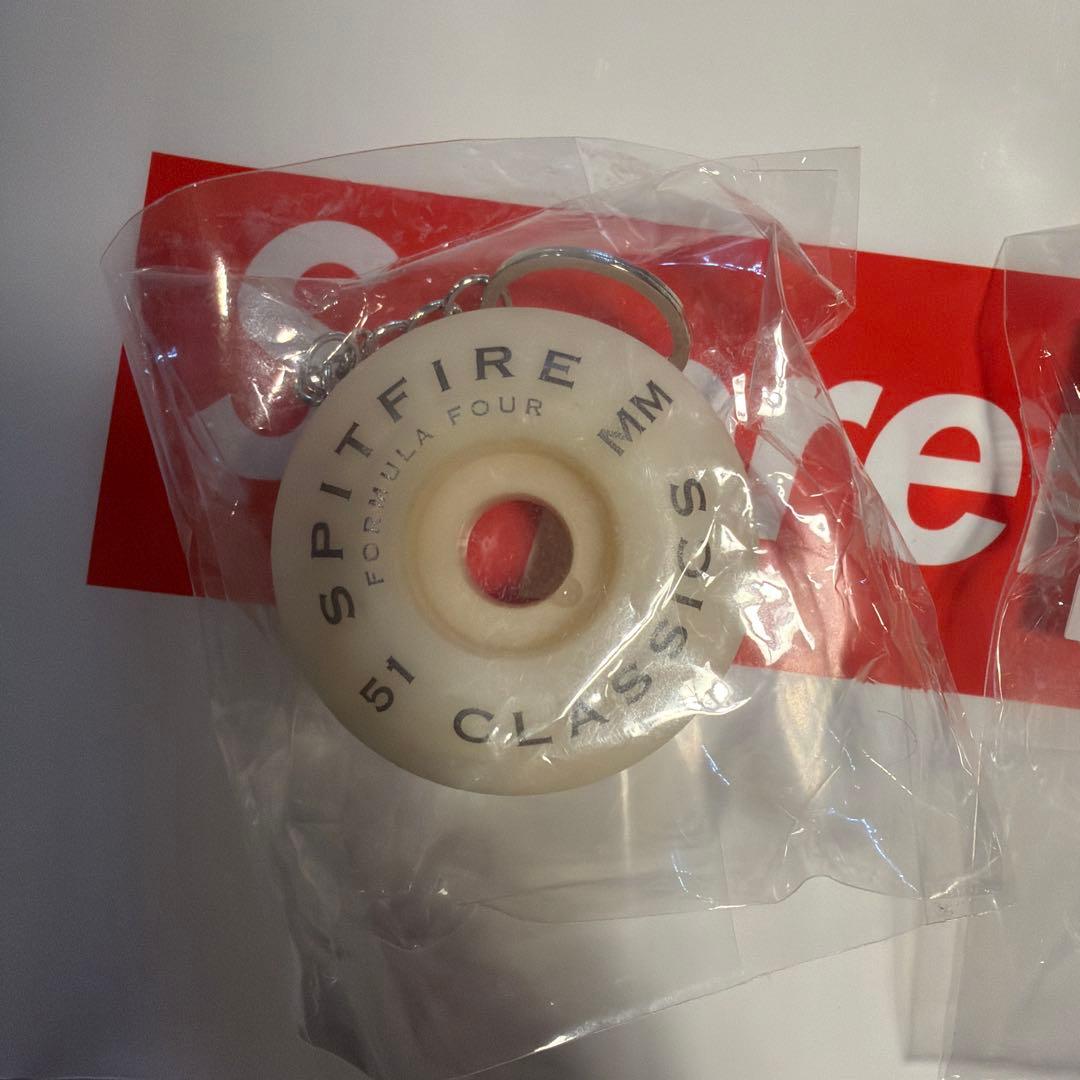 spitfire Keychainキーホルダー スピットファイア supreme