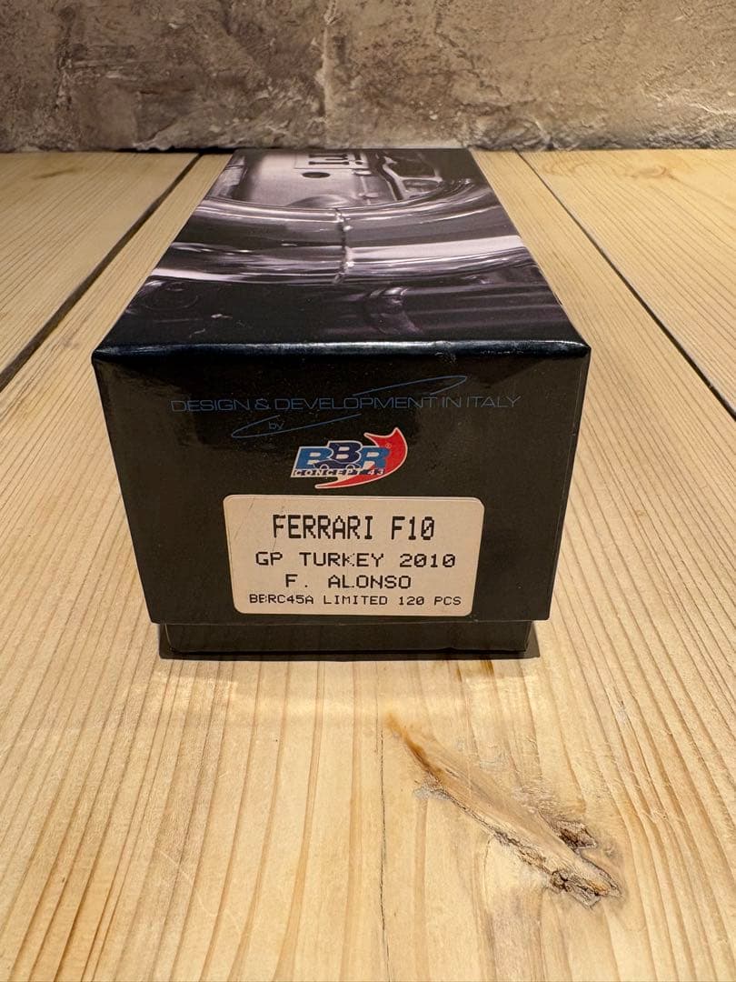 120台限定BBR1/43 フェラーリF10 アロンソ 特別カラー