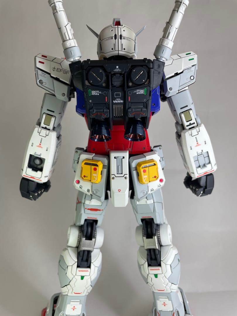PG UNLEASHED ガンダム 塗装済完成品 アンリーシュド (国内正規品)