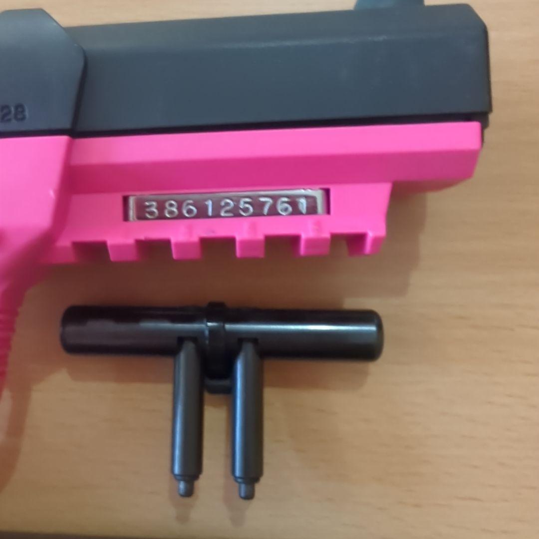 マルシン Five-seveN ピンク ガスガンCO2
