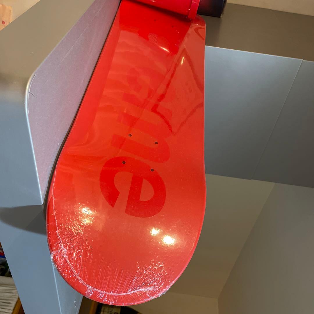 スケートボード supreme tonal box logo skate board