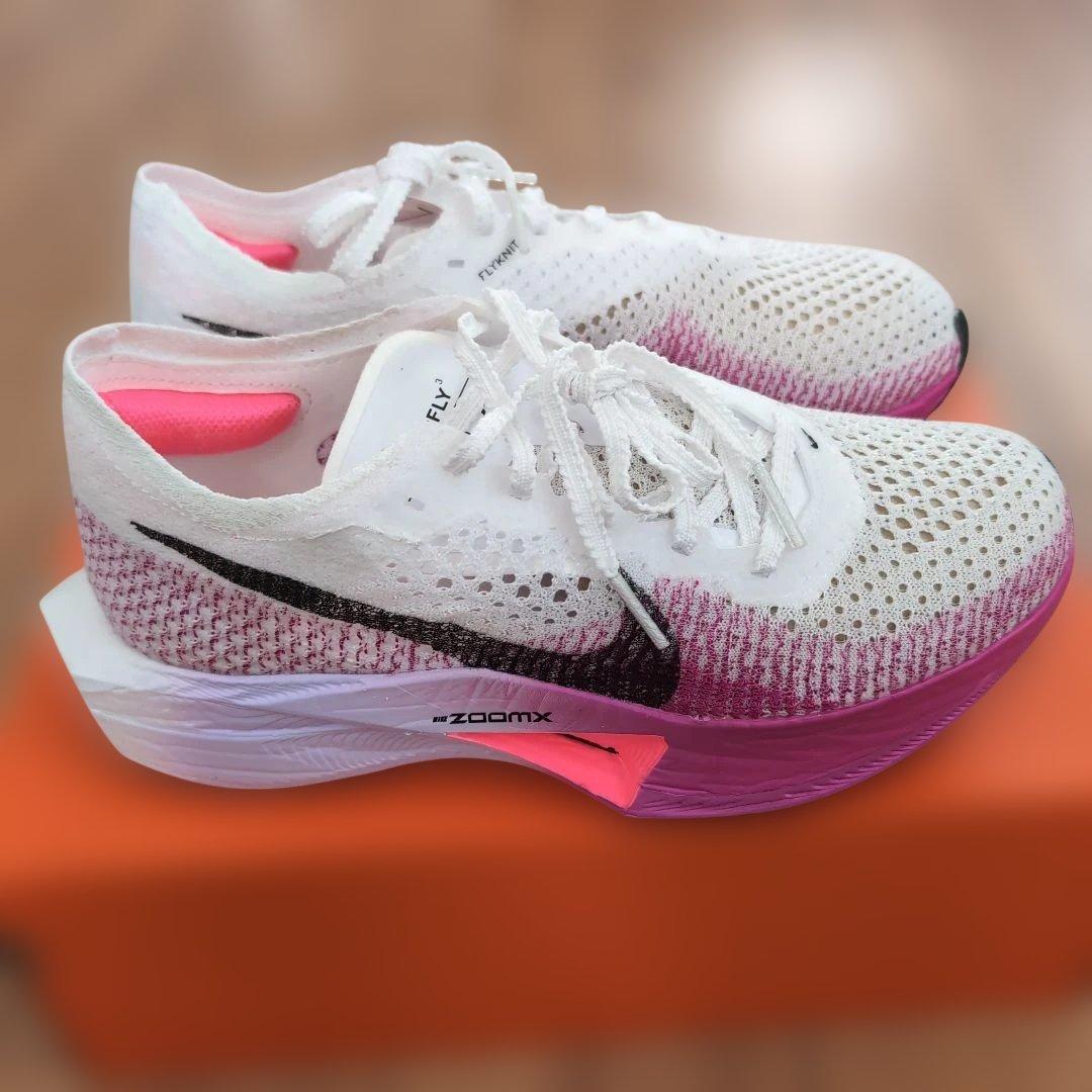 【新品】Nike ヴェイパーフライ3 23.5cm