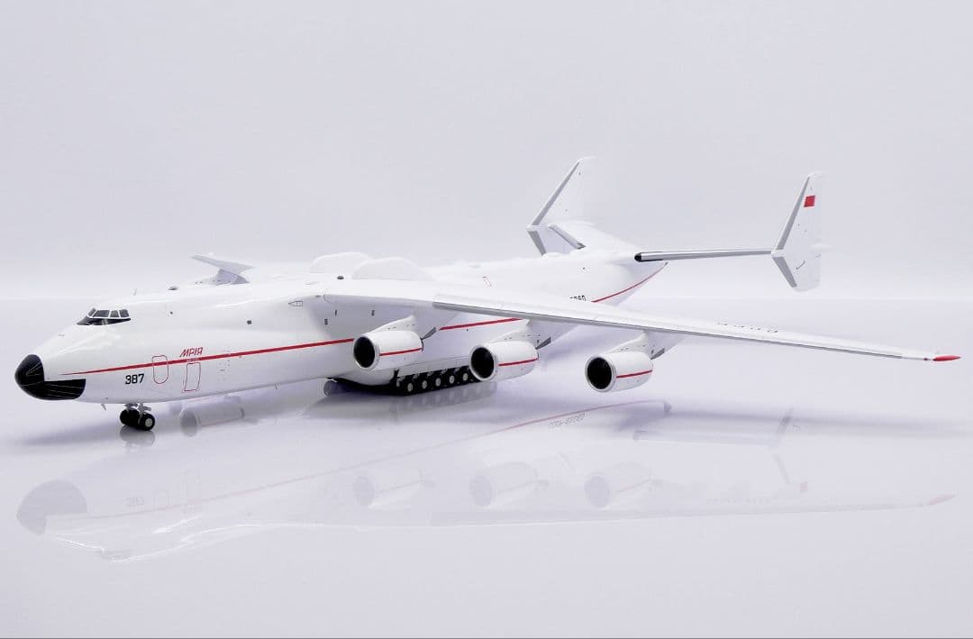アントノフ An-225ムリーヤ CCCP-82060 1/200
