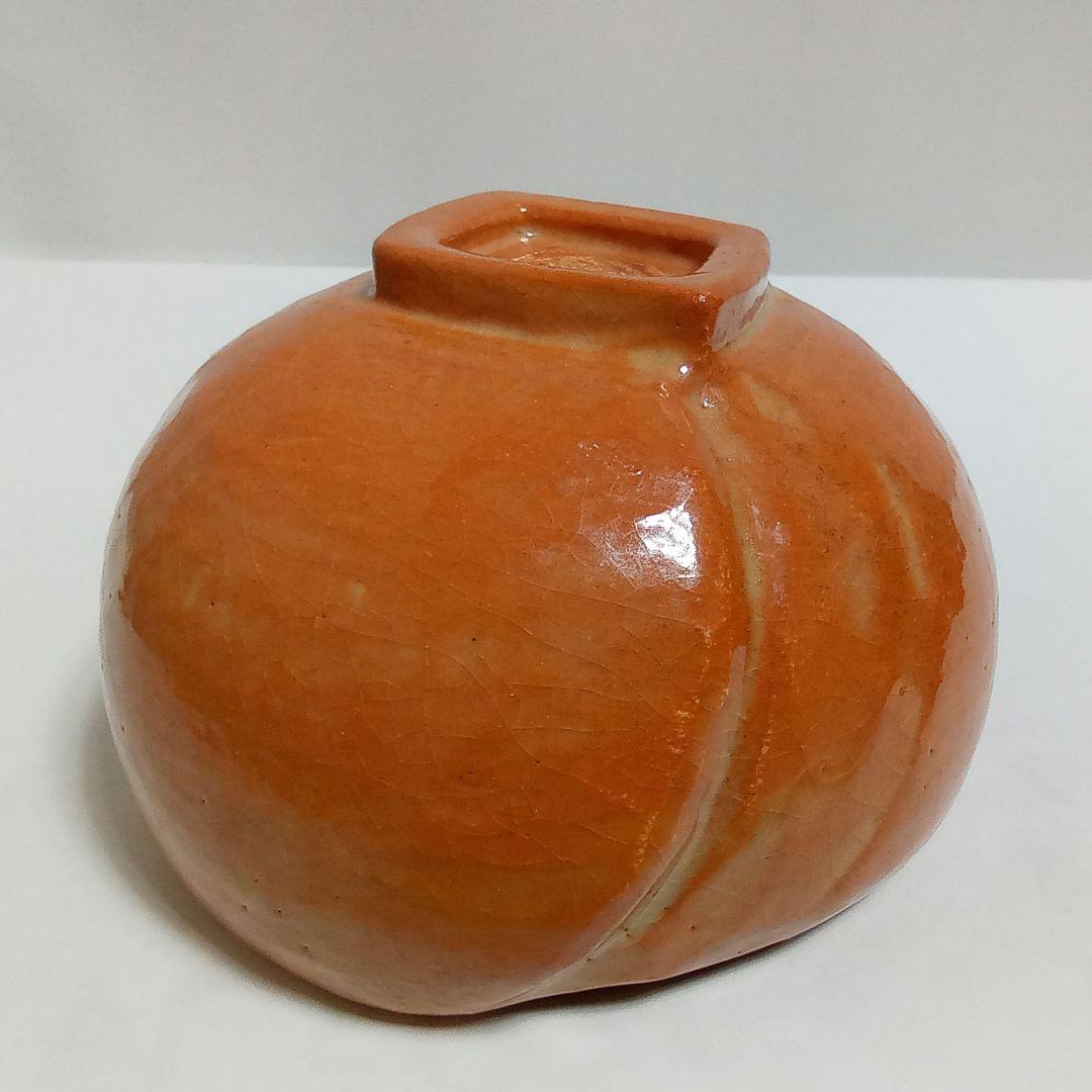 抹茶茶碗　桃型赤楽　了入「桃柳」写し　吉村楽入