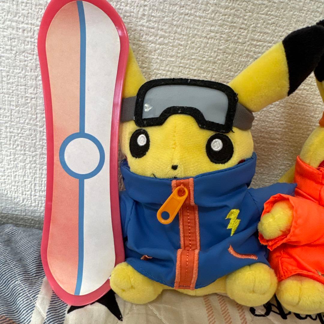 ピカチュウ ぬいぐるみ スノーボード付き