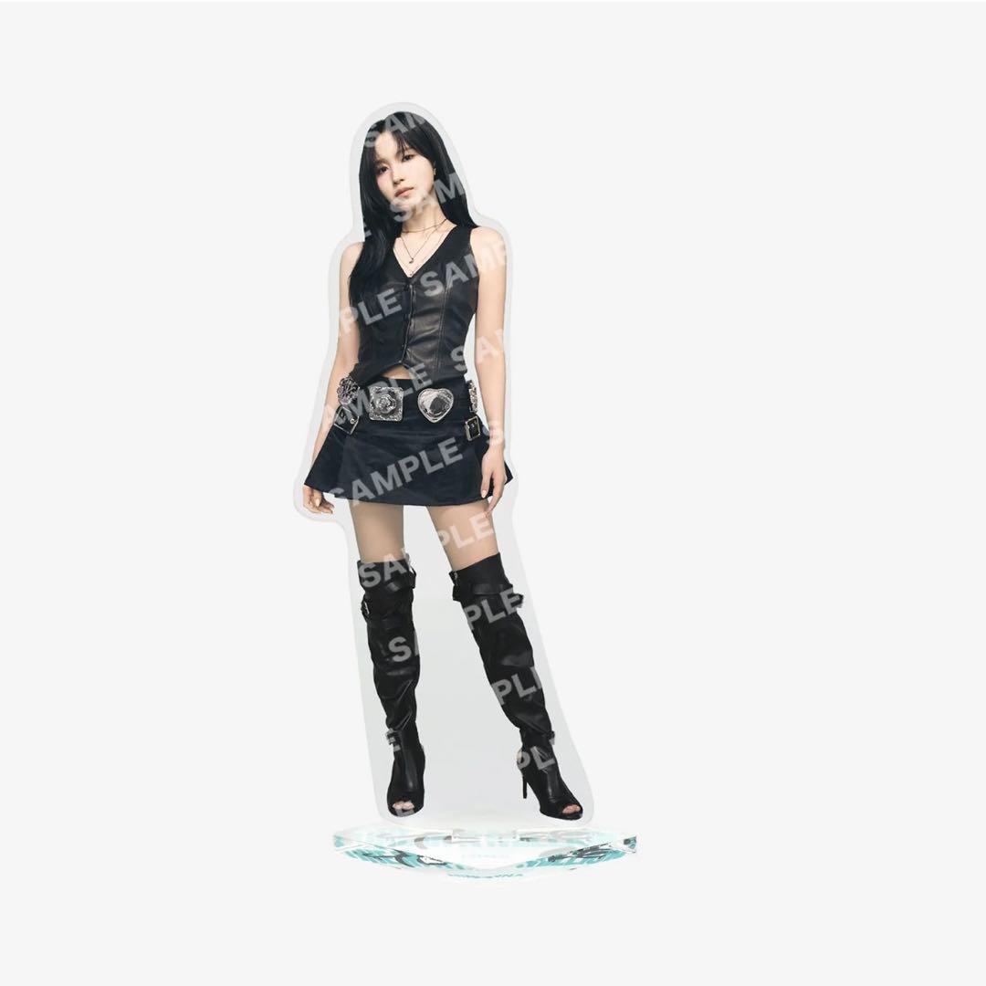 TWICE アクリルスタンド