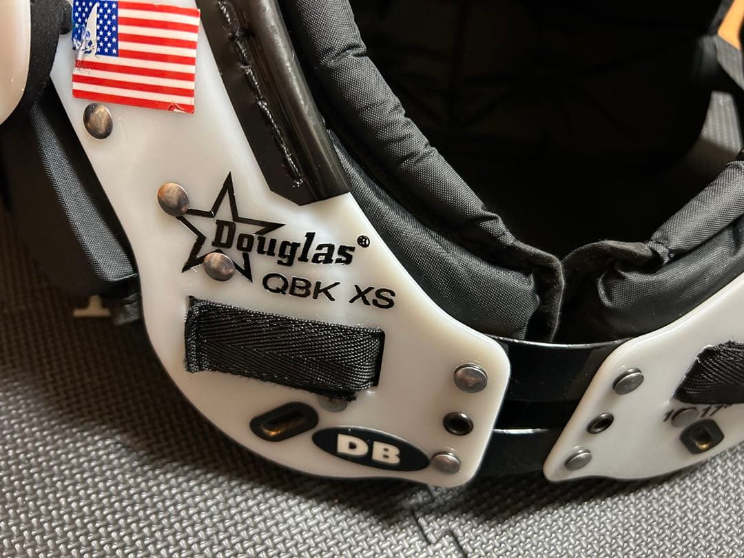 ショルダーDouglas QBk xs