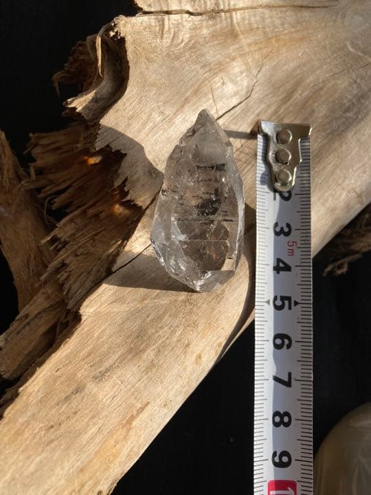 水晶　原石　内包物