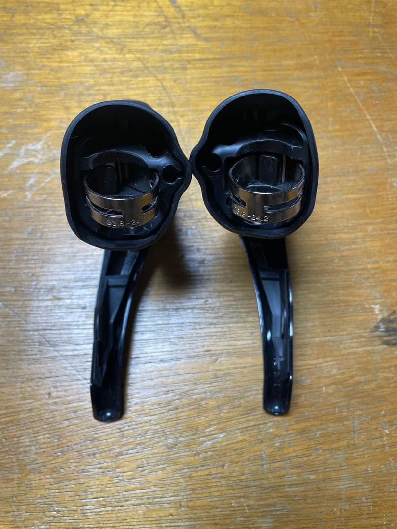 Shimano sti-r7000 105 11速　fd-6800