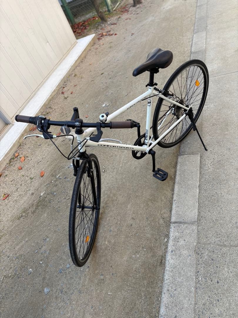クロスバイク入門用(700c)お引き取りでも？個人実費配達でも？可能です。