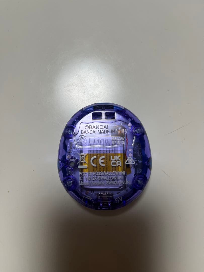 Tamagotchi Uni 青