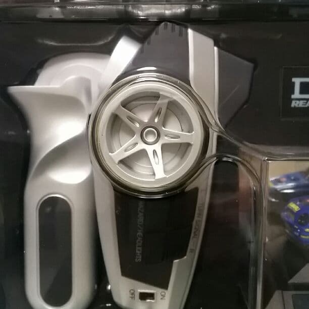ラジコンカー　スバルインプレッサWRC2002