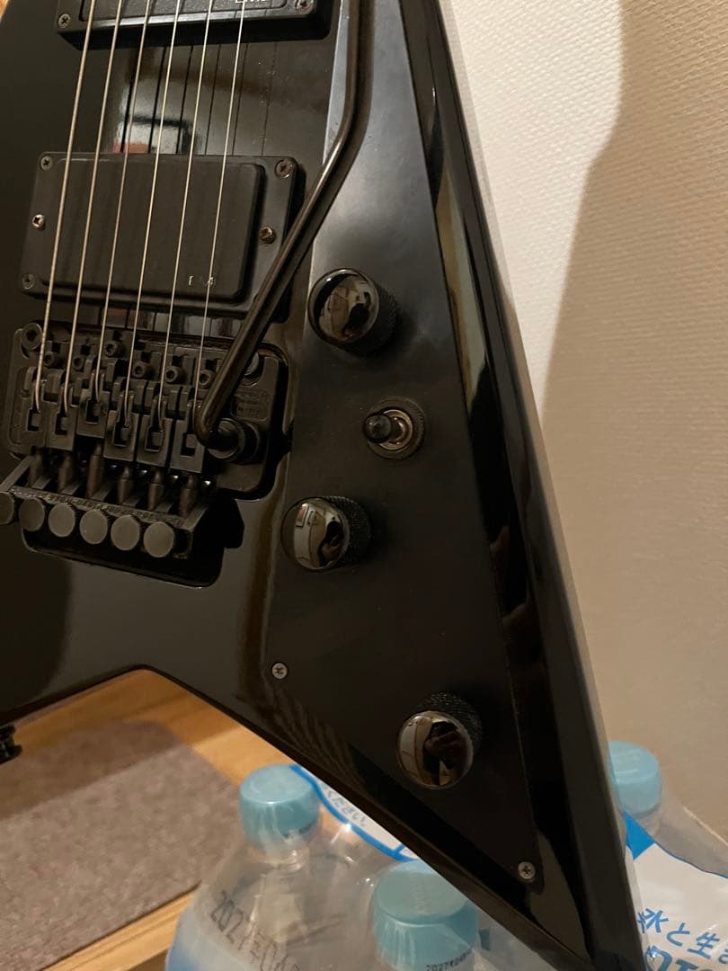 Jackson stars RR-J2E randy V EMG搭載