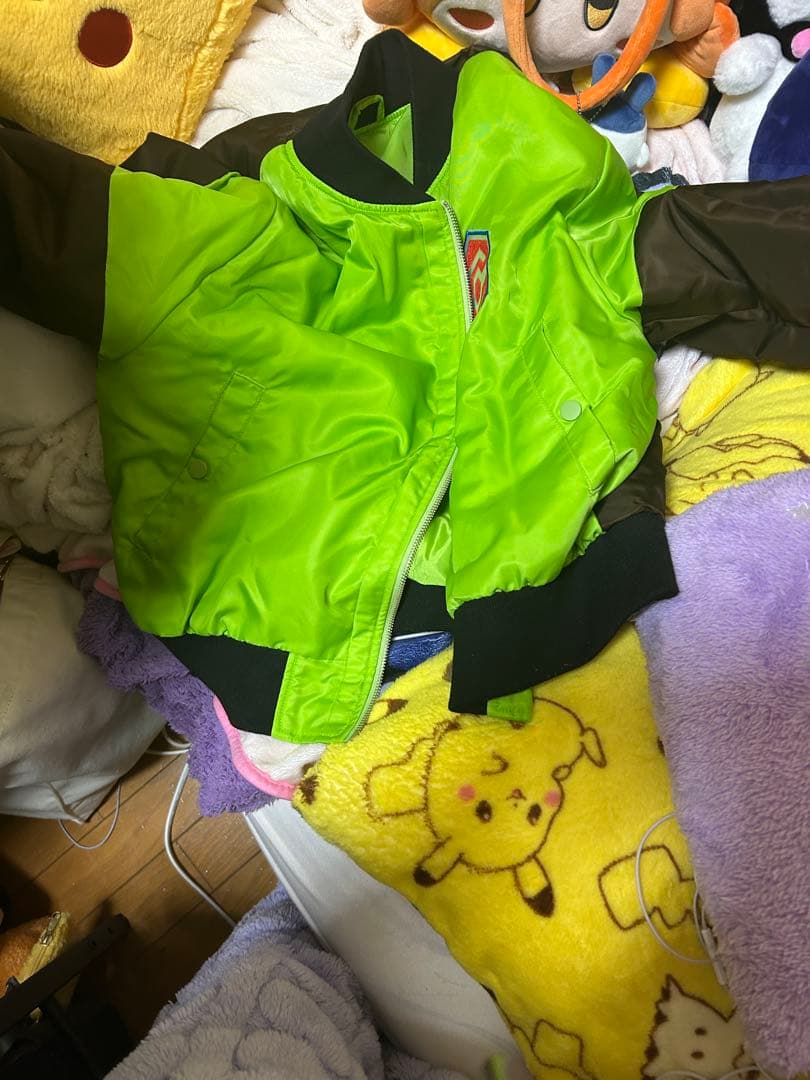 MZ団の ブルゾン服 ポケモンレジェンズZA
