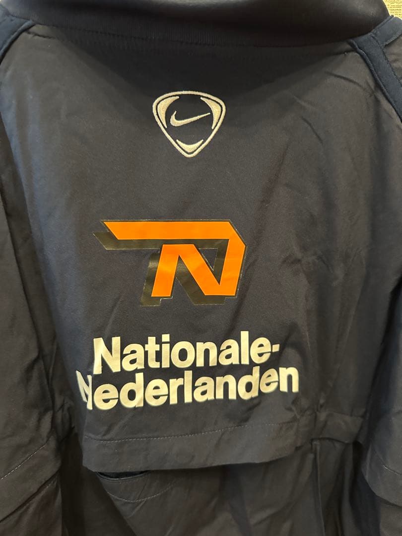 オランダ代表 NIKE KNVB トレーニングトップ スポンサー入り