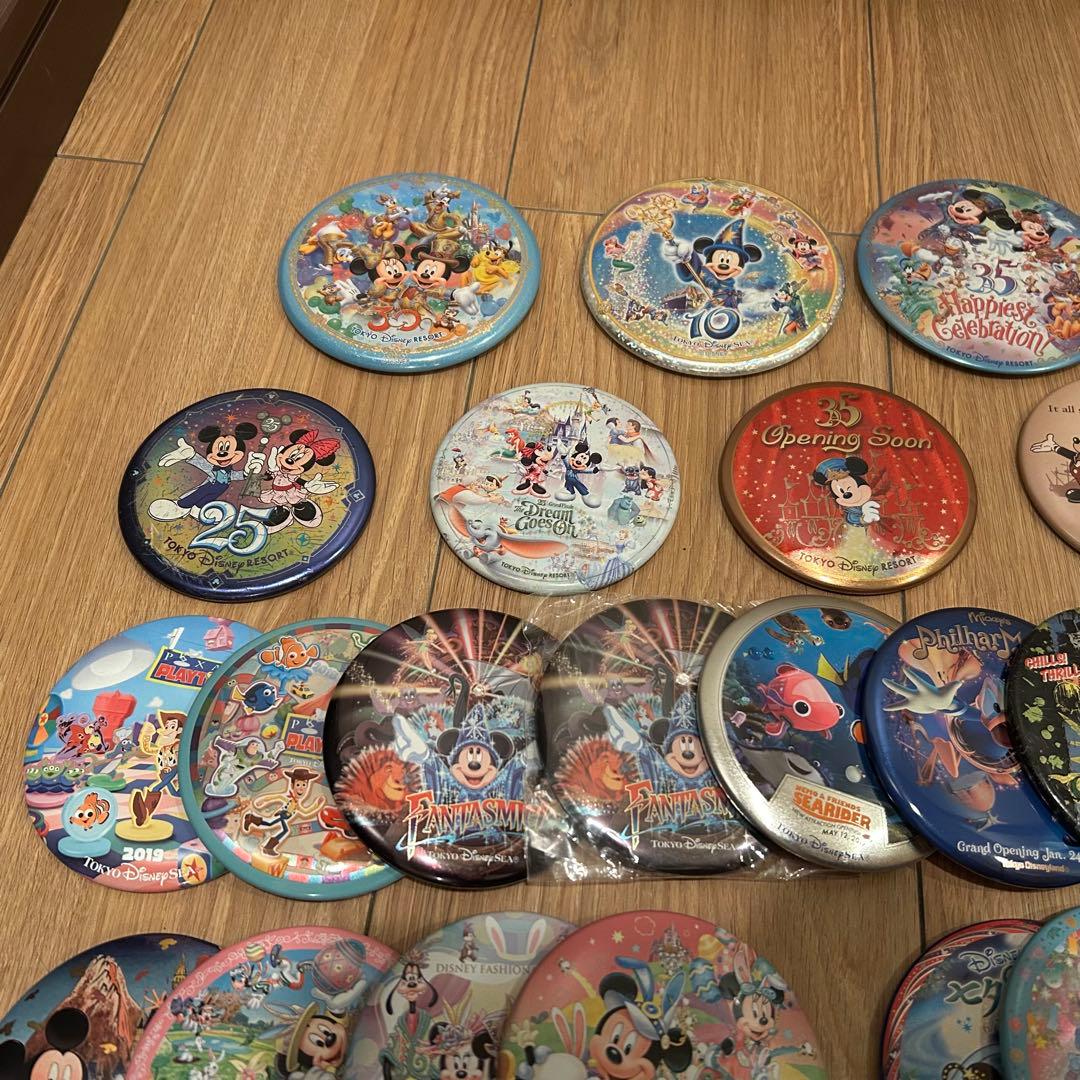 東京ディズニーリゾート 缶バッジコレクション