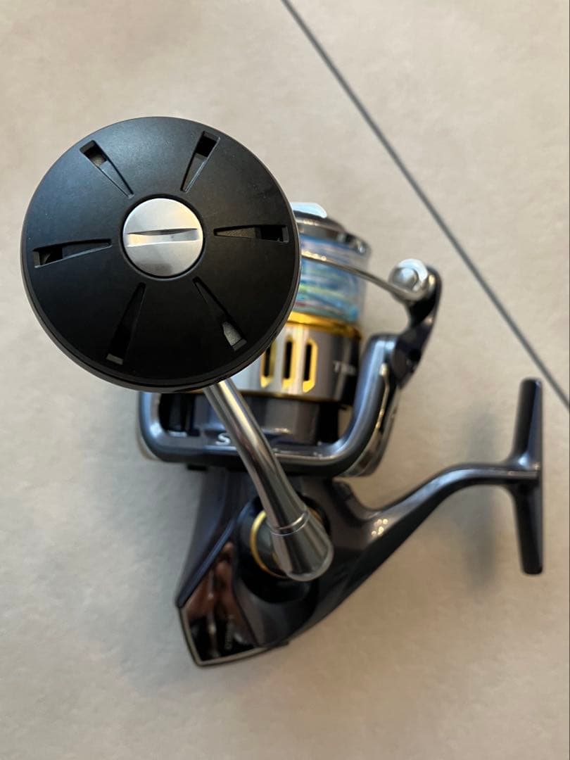 美品 ツインパワー SW6000HG TWINPOWER ジギング 1回のみ使用