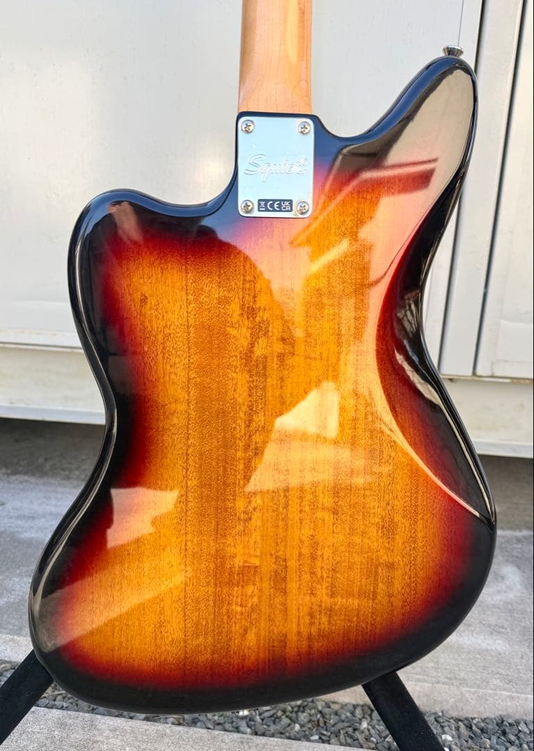 【新品】Squier Classic Vibe ’70s Jaguar