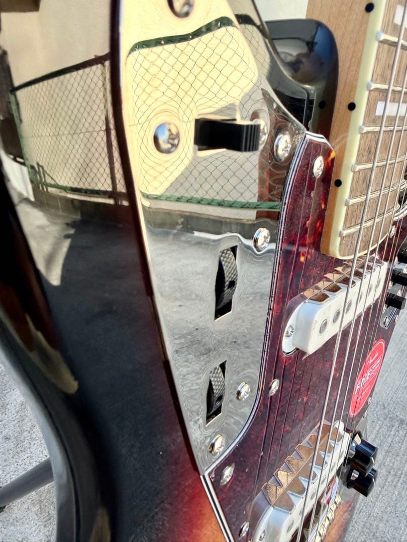 【新品】Squier Classic Vibe ’70s Jaguar