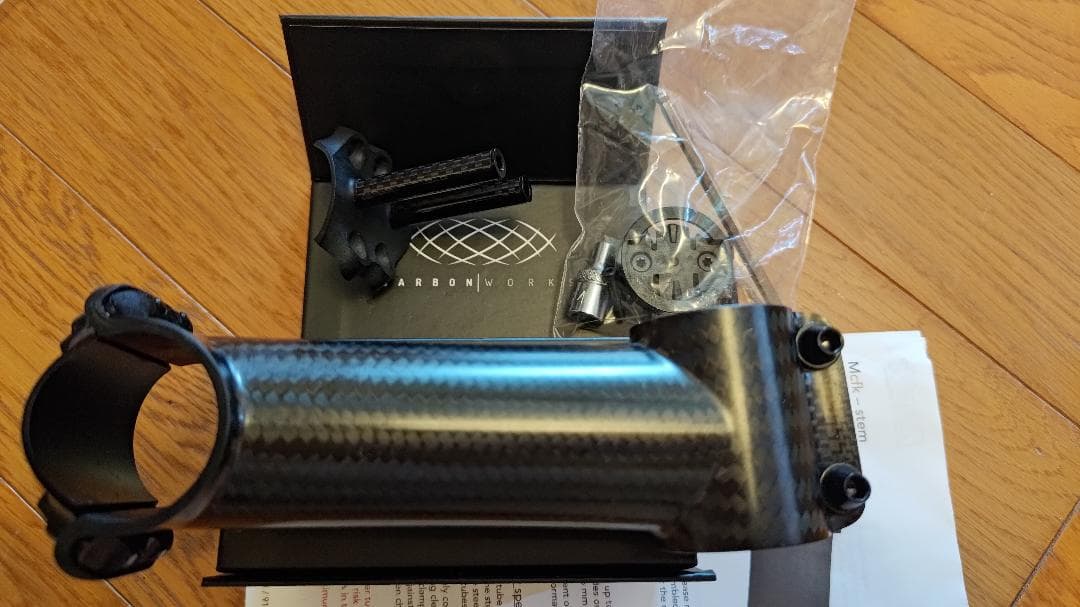 Mcfk Stem 110mm と CarbonWorks マウント