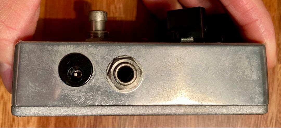 INU BIG MUFF TRIANGLEノブ期clone
