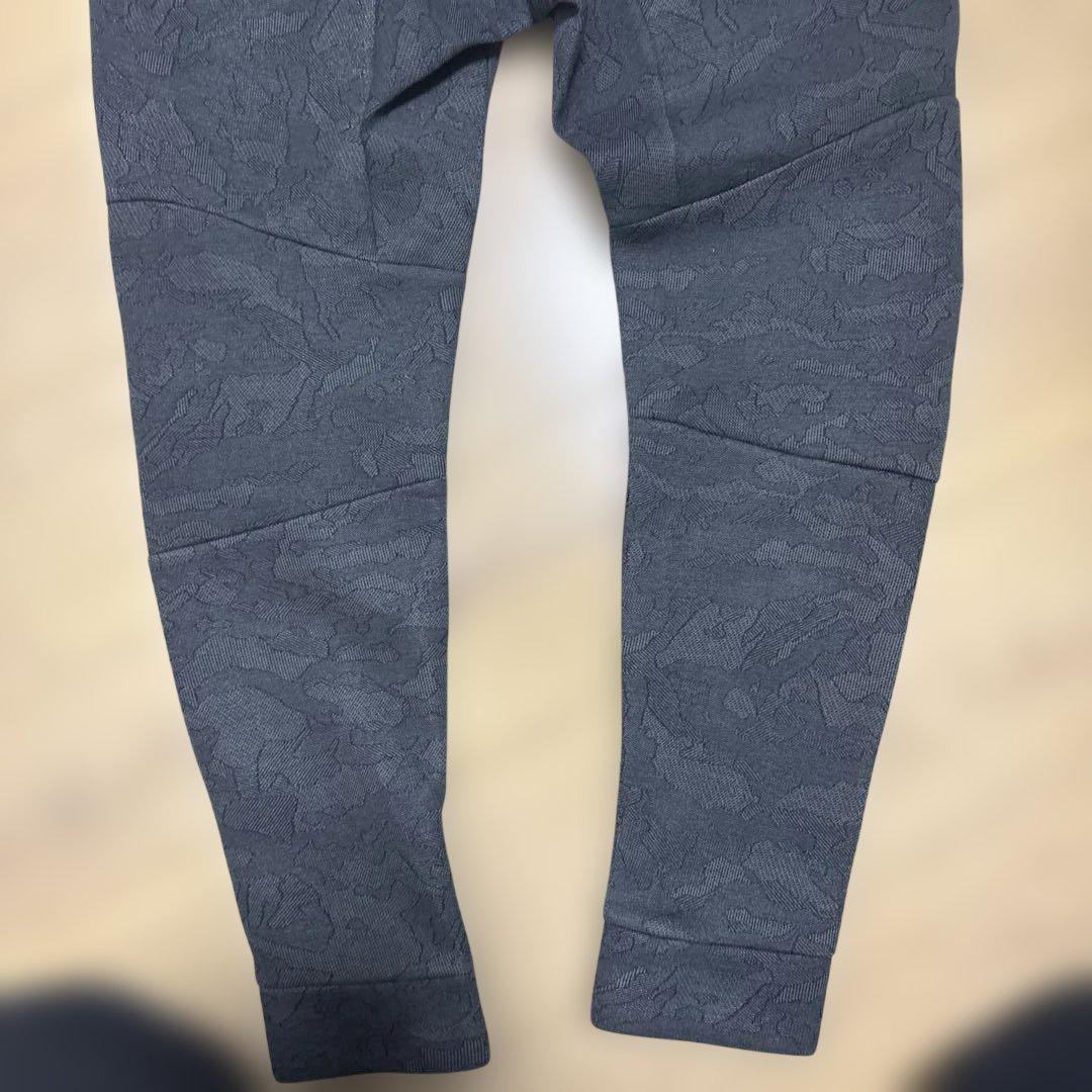 テックフリース　NIKE セットアップ　美品　カモフラ　迷彩