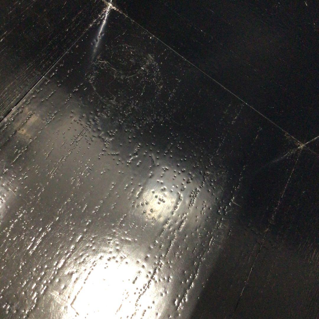 Ｐ２３２　茶箱　『桐木地』『溜塗』『茶碗　棗　茶筅　振出　茶巾筒』　紙箱　茶道具
