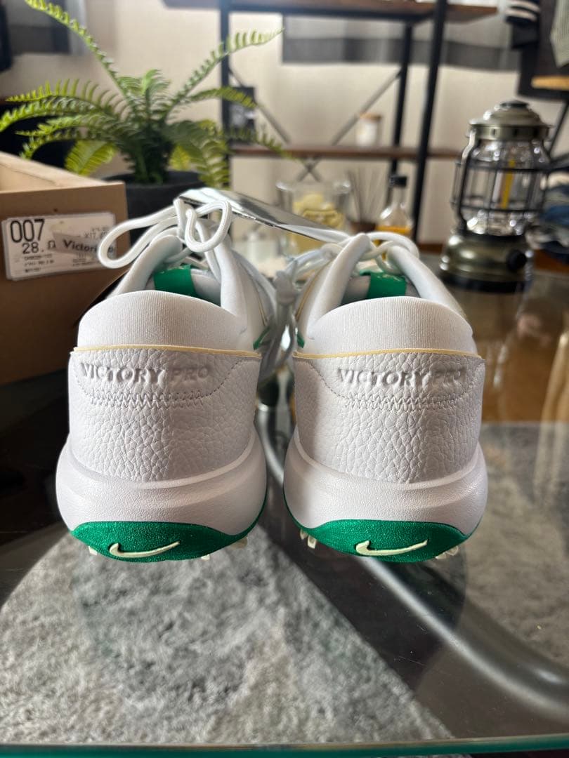 【新品タグ付き】　NIKE ゴルフシューズ　28.0