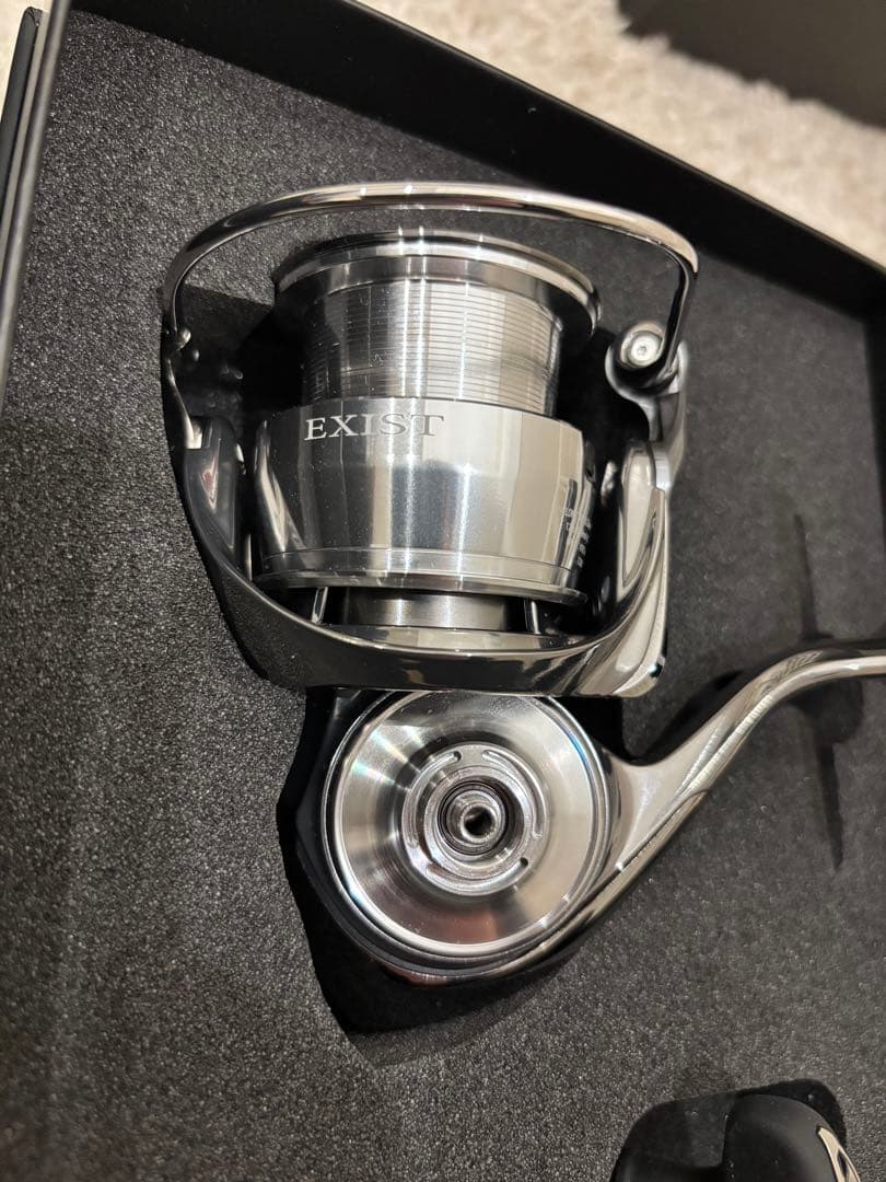 Daiwa EXIST LT3000-H スピニングリール　1週間限定価格