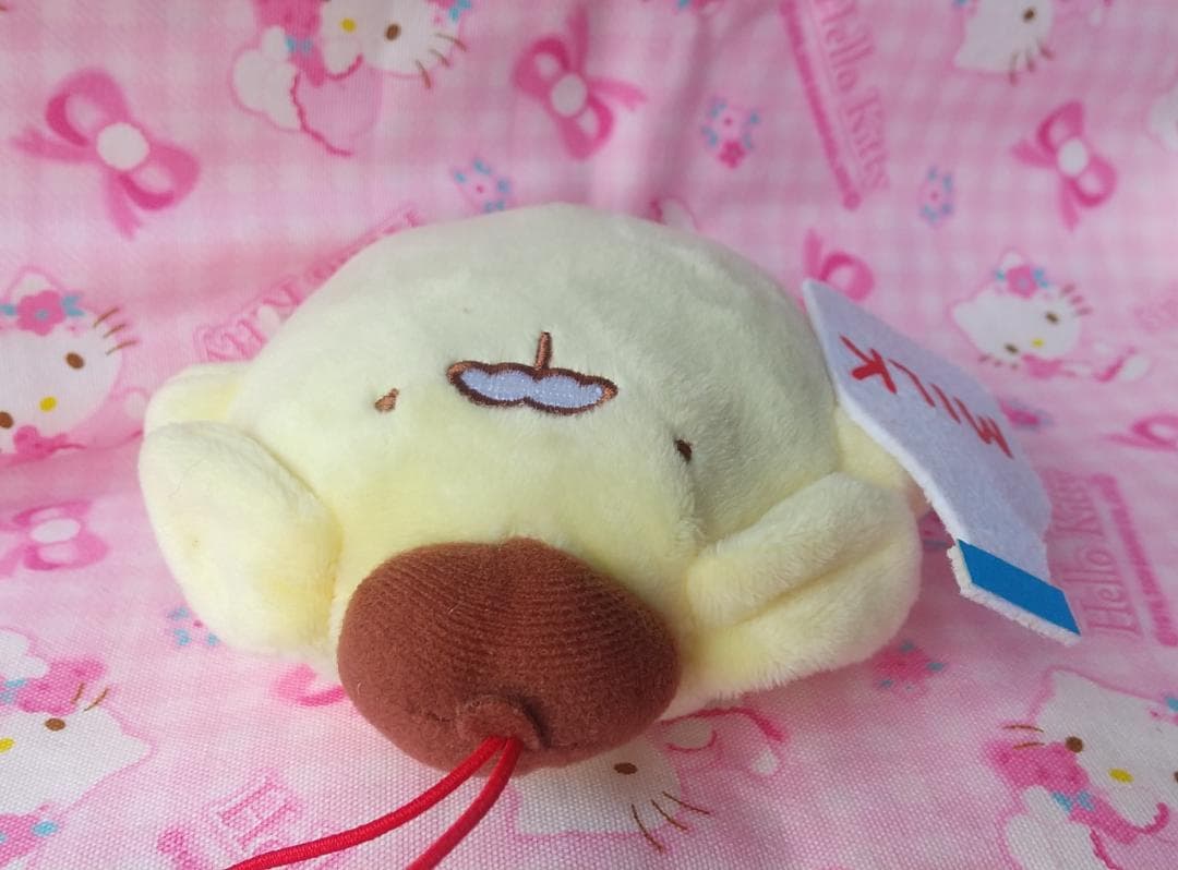 ポムポムプリン　おひげ　マスコット　ぬいぐるみ　牛乳　ミルク