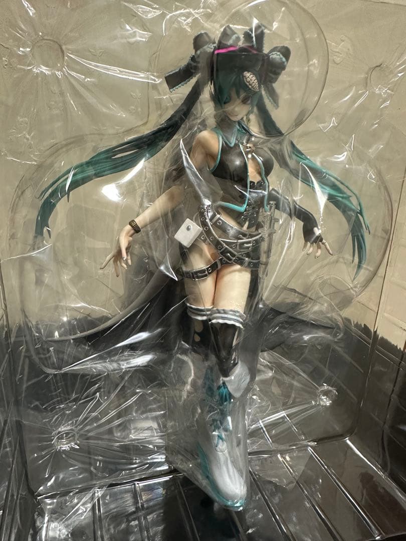 初音ミク　骸音シーエ囚人と紙飛行機ver.