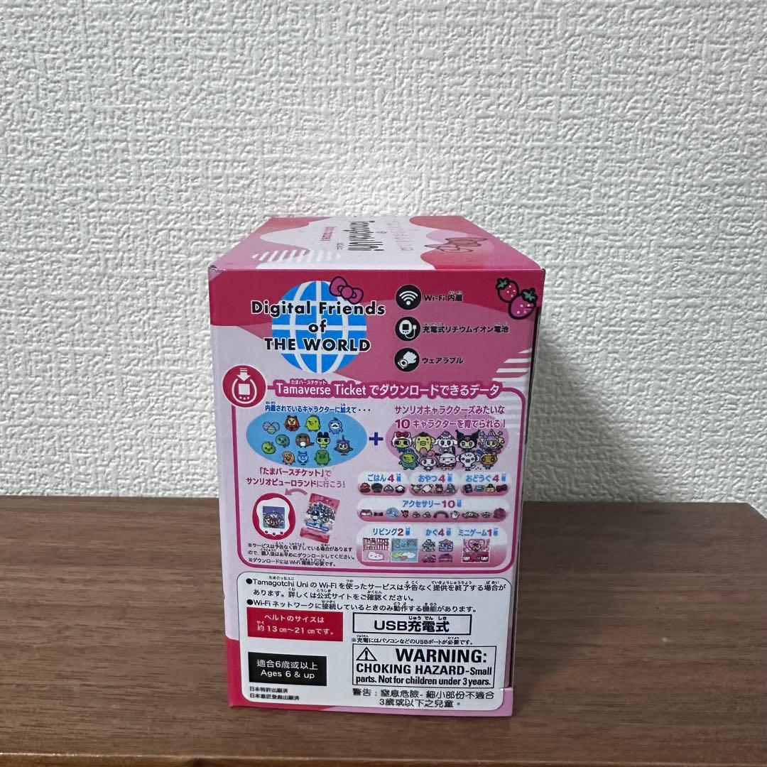 Tamagotchi Uni たまごっち ユニ サンリオキャラクターズ　新品