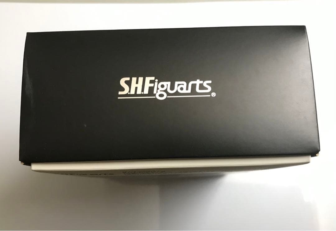 SHFiguarts 真骨頂　仮面ライダークウガ　アルティメットフォーム