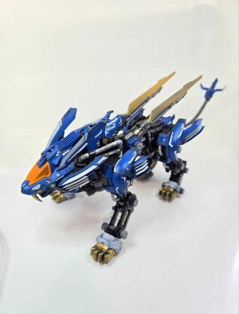 ご*ま様 完成品　REALIZE MODEL RMZ-001 ブレードライガー