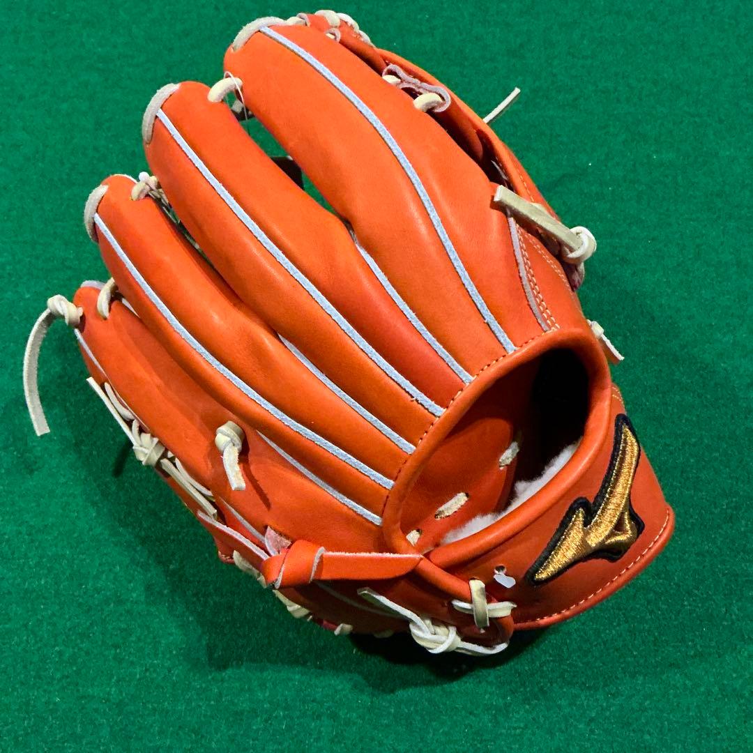 ミズノプロ　クラシック　軟式　内野手　新品未使用