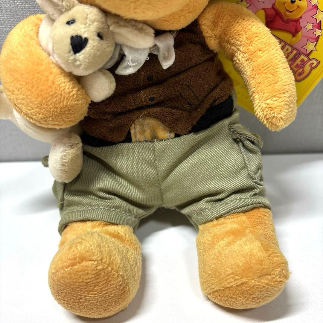 くまのプーさん　ディズニーストア　オーストラリア　ぬいぐるみ