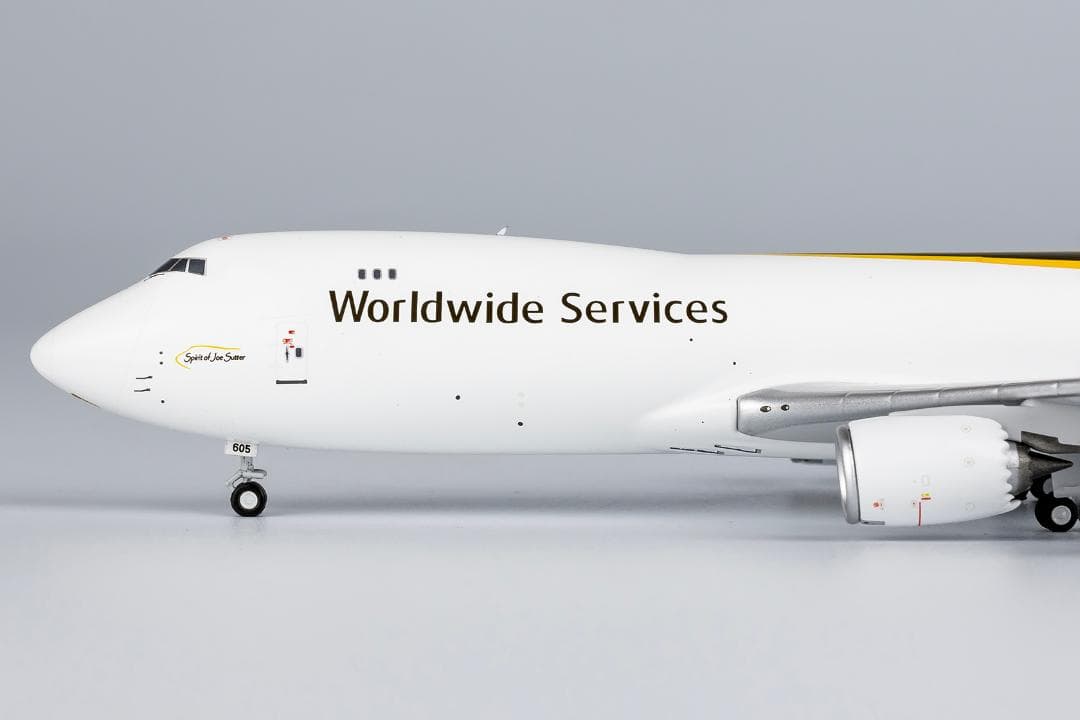航空機・ヘリコプター UPS 747-8F N605UP 1/400