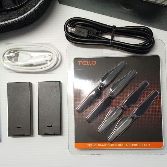 ドローン Tello ＆ コントローラー 専用ケースセット