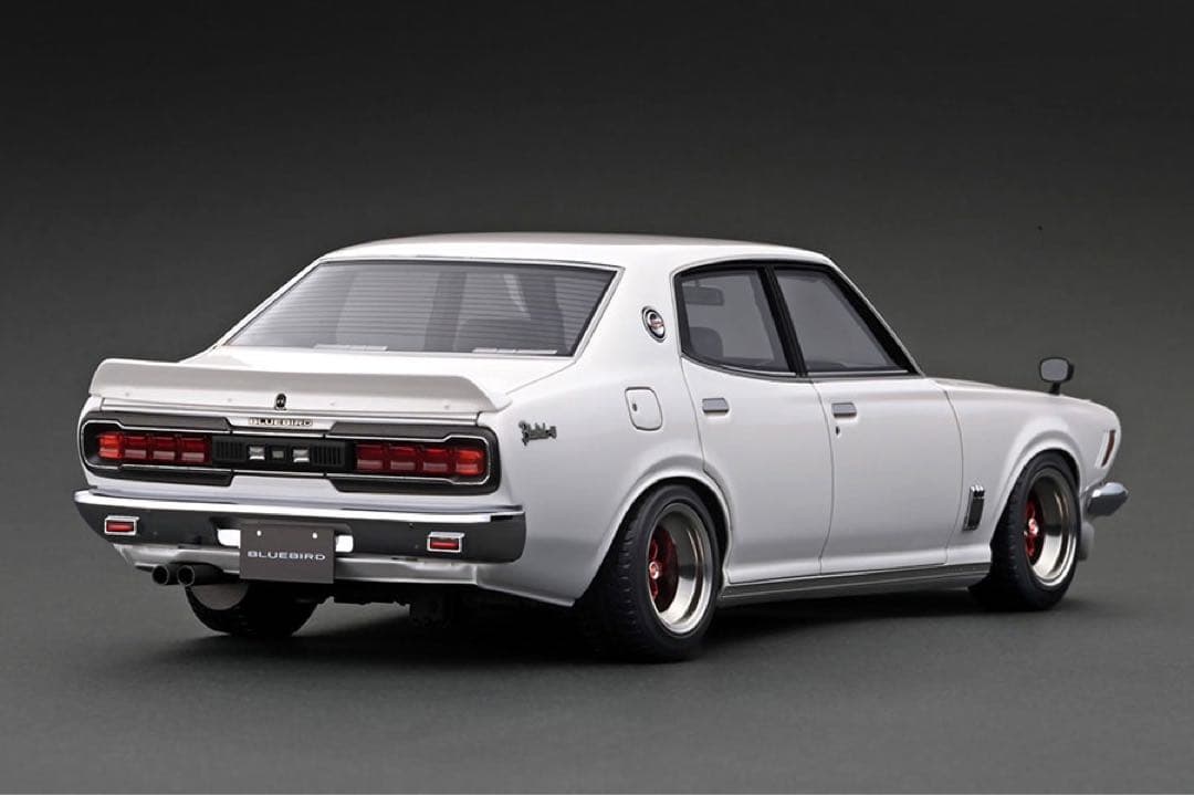 【限定80台】1/18 Nissan Bluebird U 2000GTX