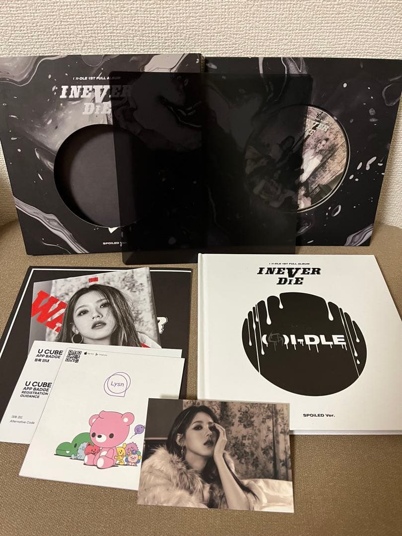(G)I-DLE CD ⑨