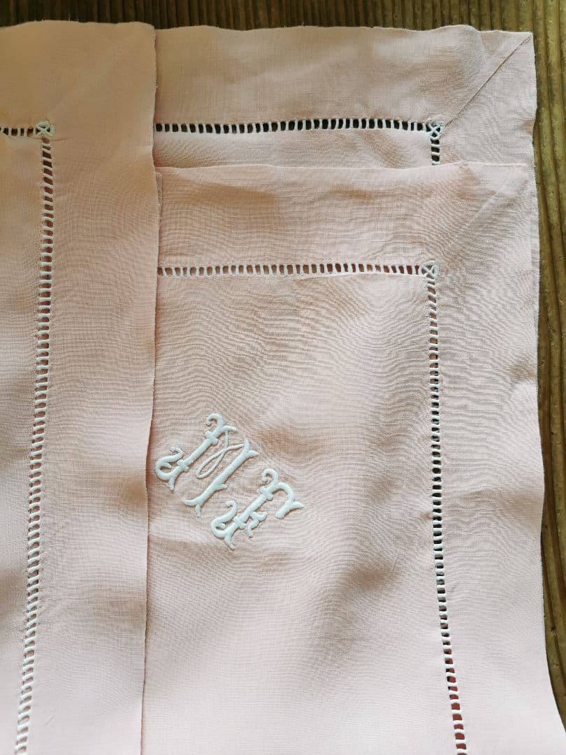 アンティークフランス モノグラムＭＦ手刺繍ピンク リネン大判クッションカバー