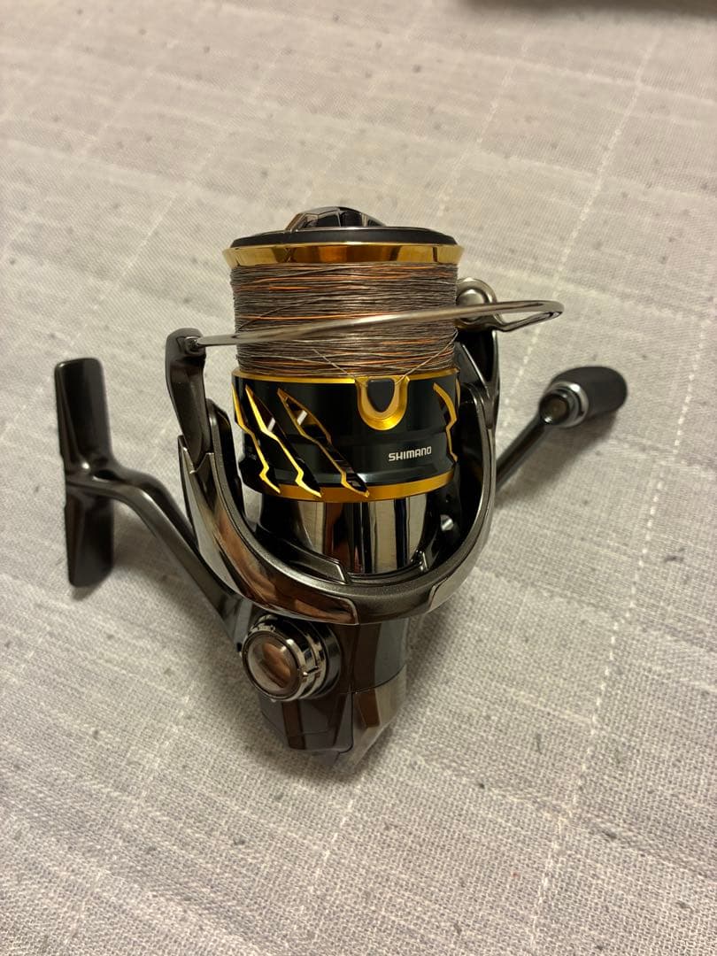 シマノ 20ツインパワー 2500SHG スピニングリール