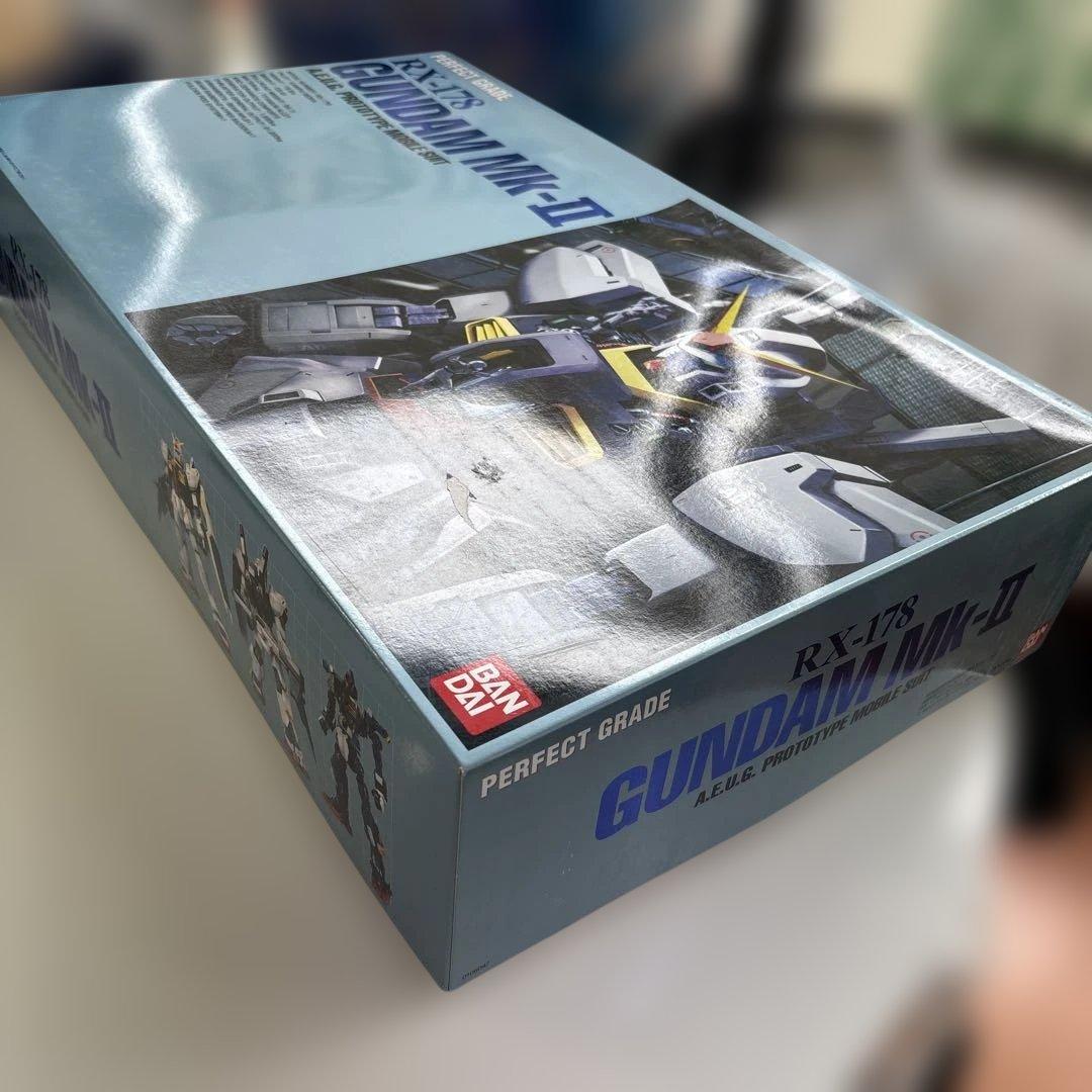 【未組立・内袋未開封】PG 1/60 RX-178 ガンダムMk-II エゥーゴ