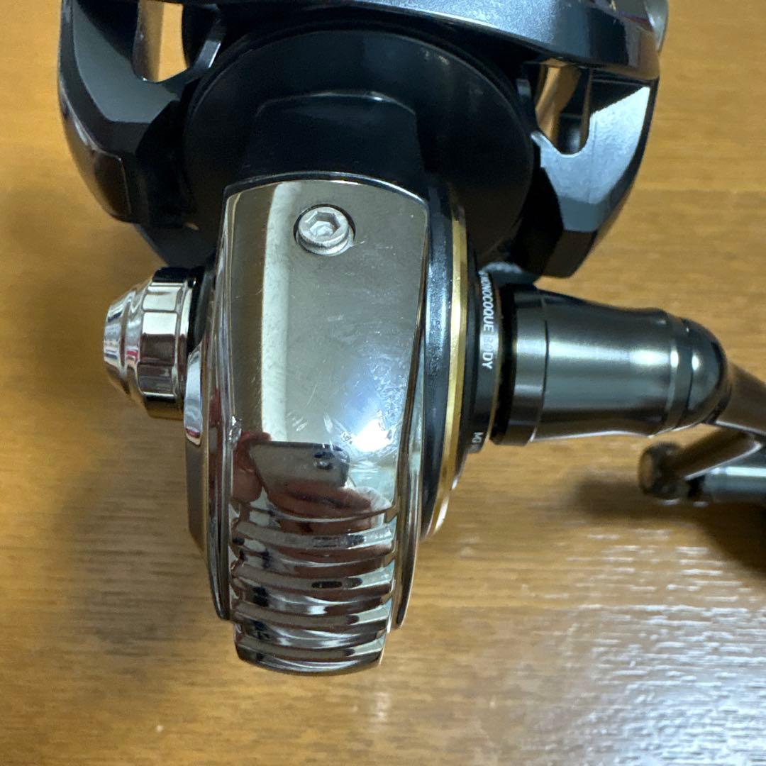 CALDIA SW 6000S-H スピニングリール