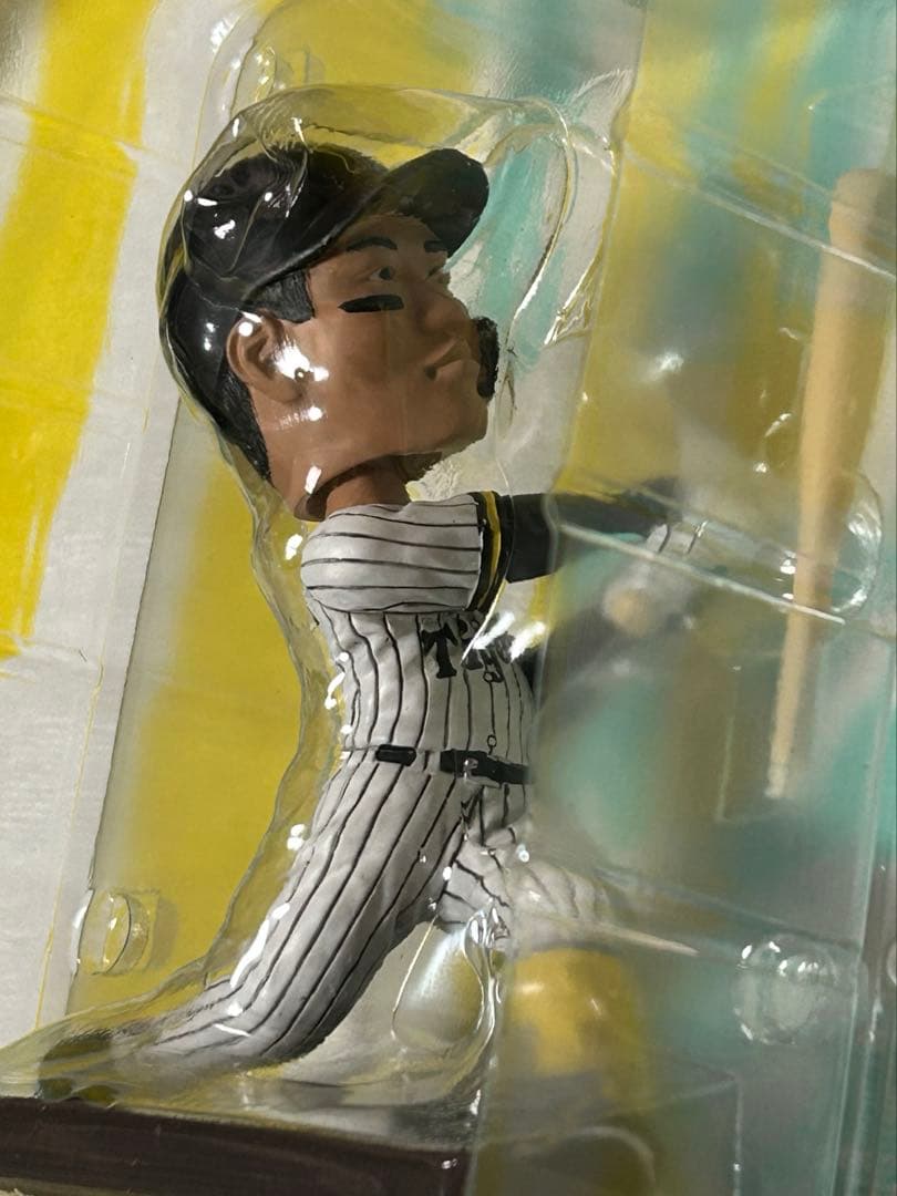 ララナツ様　阪神タイガース 森下翔太選手2025年ボブルヘッドフィギュア１個