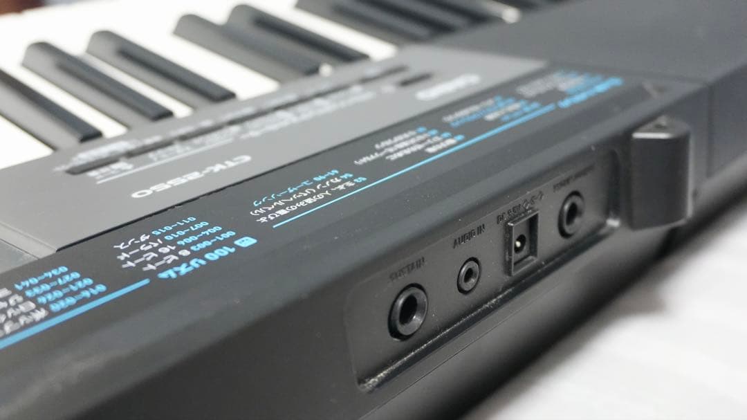 CASIO CTK-2550 電子キーボード｜美品・付属品あり