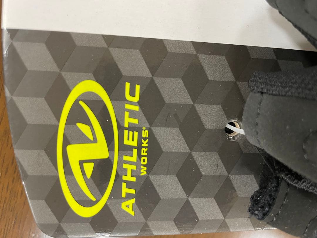 グローブ　筋トレ用手袋　Everlast 新品 L サイズ