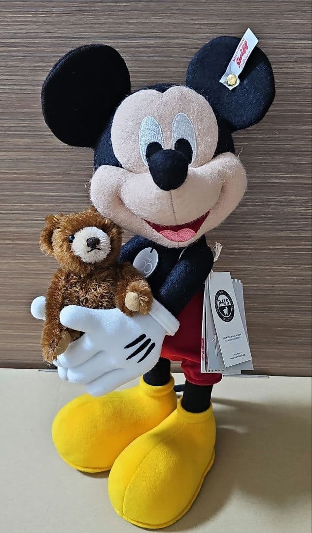 ディズニー創立100周年記念制作